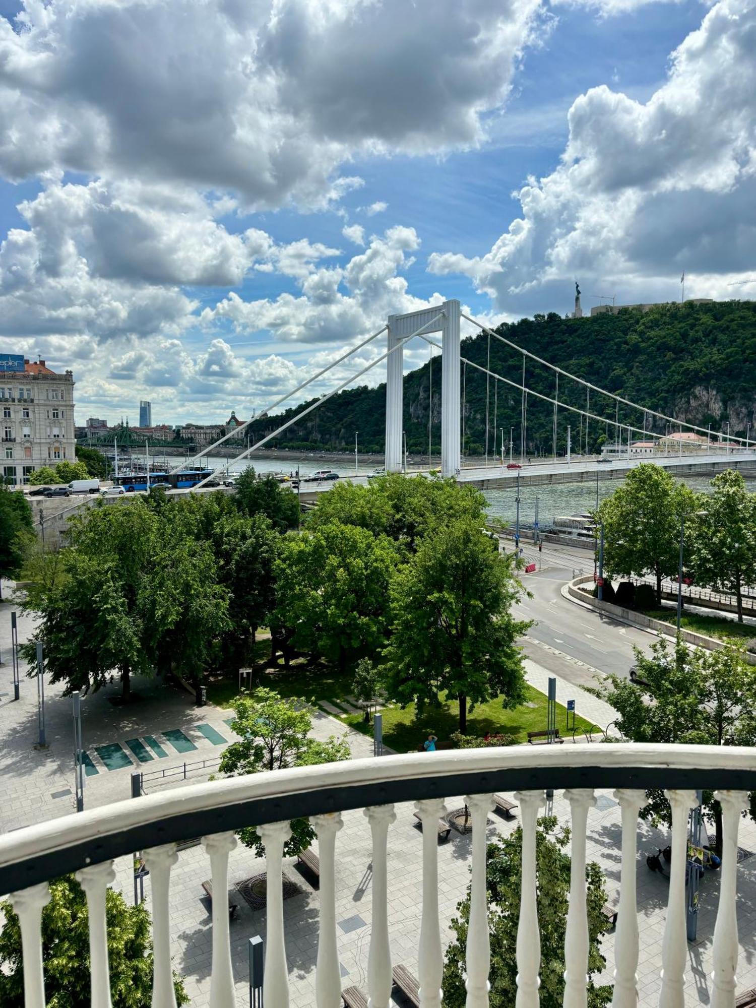 Budapest Riverfront Suite Eksteriør billede